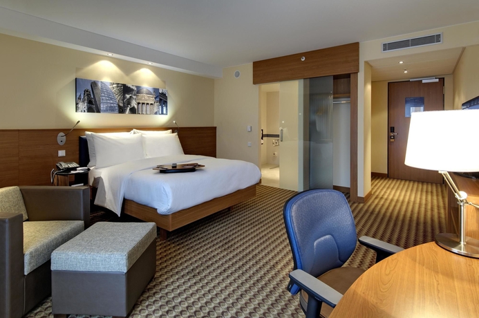 Imagen de los interiores del Hotel Hampton by Hilton Berlin City West. Foto 15