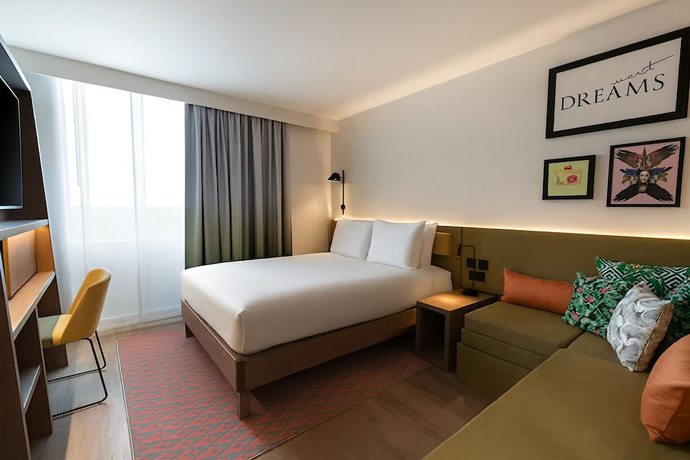 Imagen de la habitación del Hotel Hampton by Hilton Bordeaux Merignac Airport. Foto 7