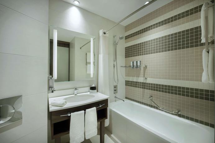Imagen de la habitación del Hotel Hampton by Hilton Dubai Airport. Foto 3