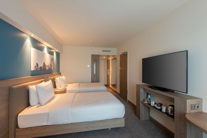 Imagen de la habitación del Hotel Hampton by Hilton D&uuml;sseldorf City Centre. Foto 4