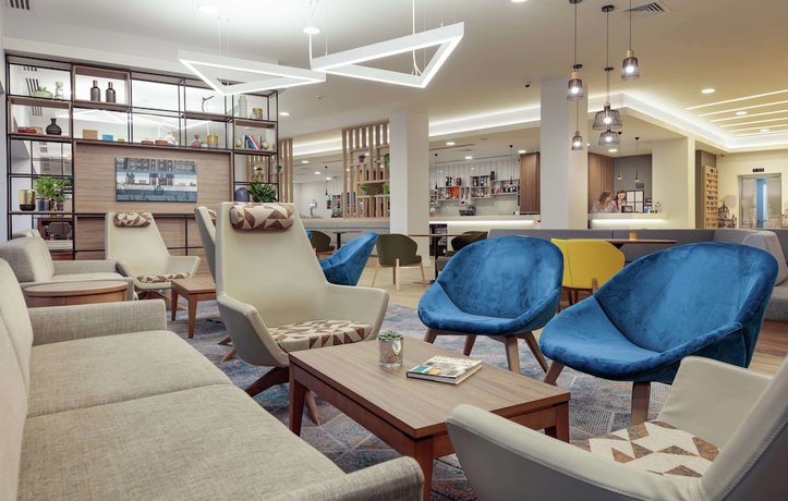 Imagen de los interiores del Hotel Hampton by Hilton Edinburgh Airport. Foto 16