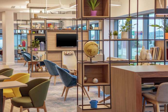 Imagen de los interiores del Hotel Hampton by Hilton Edinburgh Airport. Foto 20