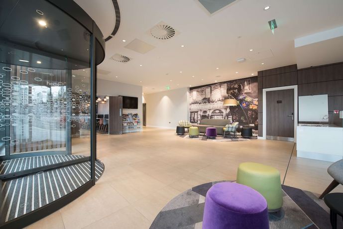Imagen de los interiores del Hotel Hampton by Hilton Edinburgh West End. Foto 15