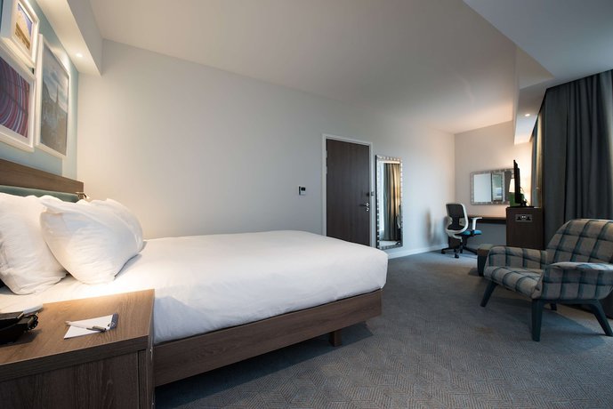 Imagen de la habitación del Hotel Hampton by Hilton Edinburgh West End. Foto 9