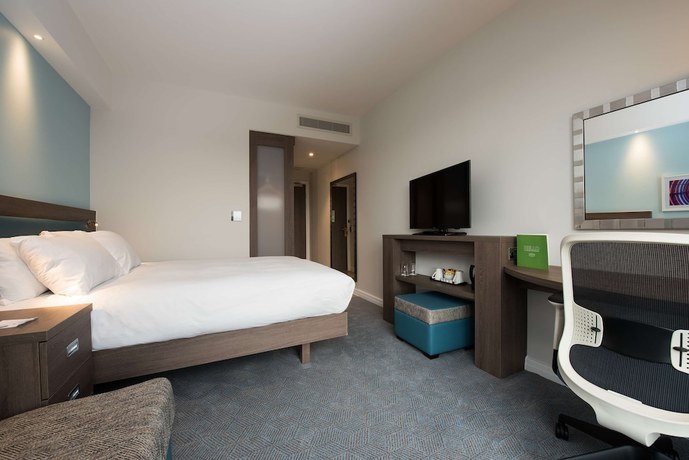 Imagen de la habitación del Hotel Hampton by Hilton Edinburgh West End. Foto 10
