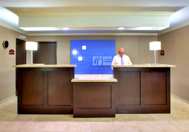 Imagen de los interiores del Hotel Hampton by Hilton Encinitas-Cardiff Beach Area. Foto 9