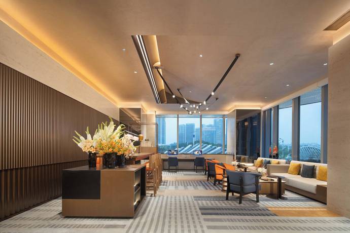 Imagen de los interiores del Hotel Hampton by Hilton Guangzhou Changlong Wanbo Center. Foto 6