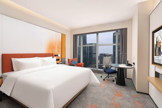 Imagen de la habitación del Hotel Hampton by Hilton Guangzhou Changlong Wanbo Center. Foto 5