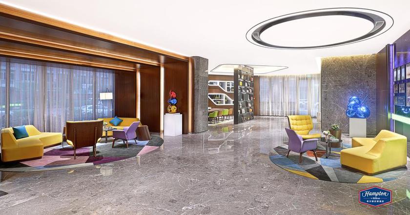 Imagen de los interiores del Hotel Hampton by Hilton Guangzhou Dongxiaonan. Foto 11