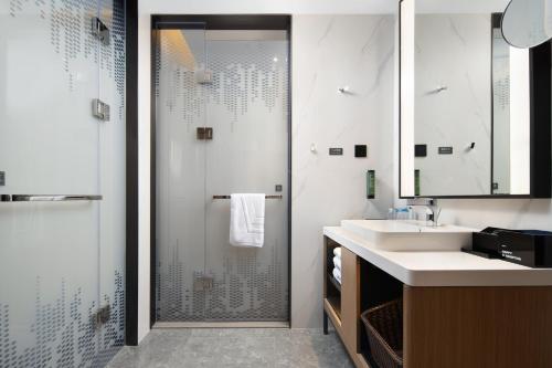 Imagen general del Hotel Hampton by Hilton Guangzhou Renhe Baiyun Airport-Free Shuttle Bus During The Canton Fair. Foto 6