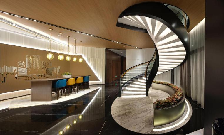 Imagen de los interiores del Hotel Hampton by Hilton Guangzhou Tianhe Sports Center. Foto 4