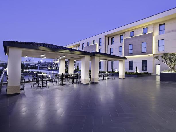 Imagen general del Hotel Hampton by Hilton Istanbul Zeytinburnu. Foto 5