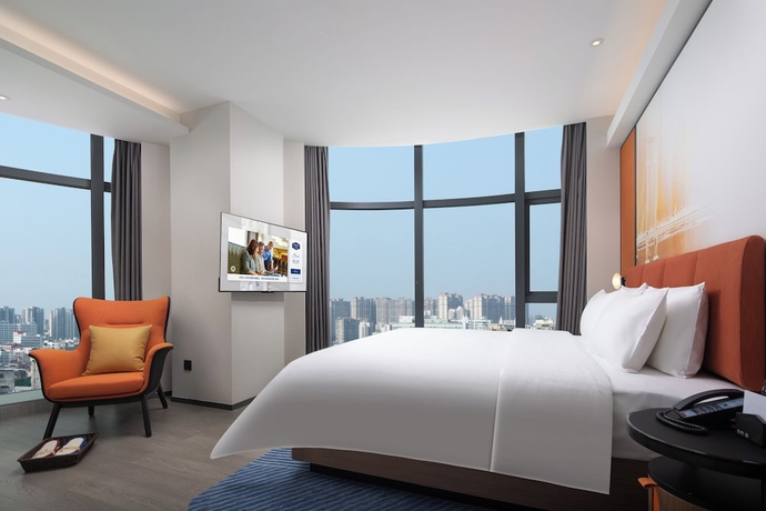 Imagen de la habitación del Hotel Hampton by Hilton Jinjiang Airport. Foto 8
