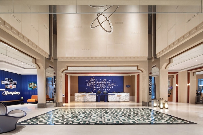 Imagen de los interiores del Hotel Hampton by Hilton Jinjiang Airport. Foto 16