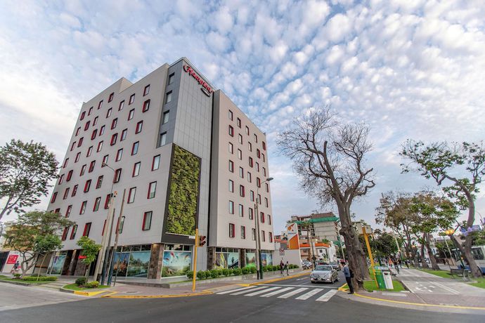 Imagen general del Hotel Hampton by Hilton Lima San Isidro. Foto 1