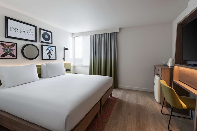 Imagen de la habitación del Hotel Hampton by Hilton London Ealing. Foto 5