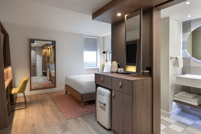 Imagen de la habitación del Hotel Hampton by Hilton London Ealing. Foto 8