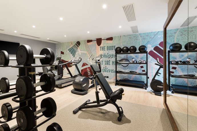 Imagen de los interiores del Hotel Hampton by Hilton London Ealing. Foto 20