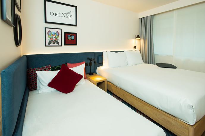 Imagen de la habitación del Hotel Hampton by Hilton London Park Royal. Foto 6