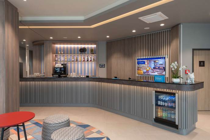 Imagen de los interiores del Hotel Hampton by Hilton Munich City North. Foto 20