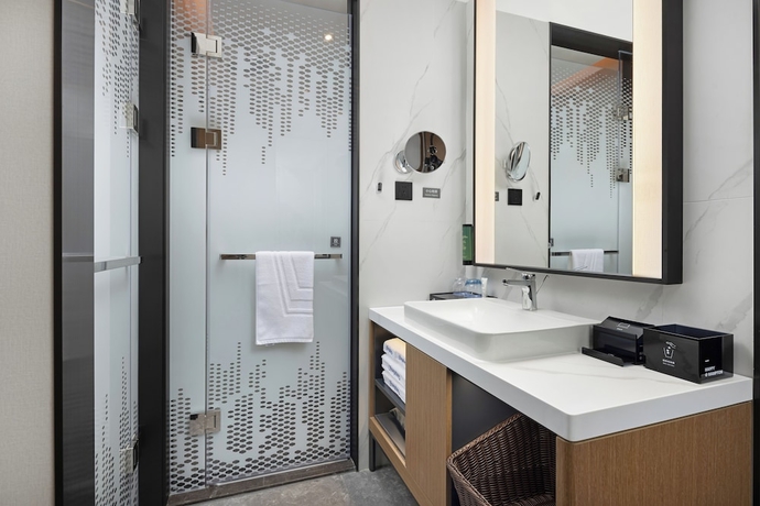 Imagen de la habitación del Hotel Hampton by Hilton Nanjing North Railway Station. Foto 14
