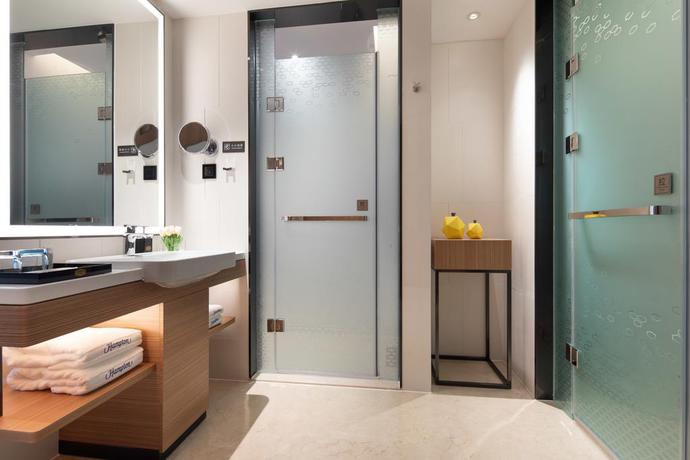 Imagen de la habitación del Hotel Hampton by Hilton Nanjing South Station. Foto 6