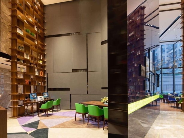 Imagen de los interiores del Hotel Hampton by Hilton Nanning East Station. Foto 9