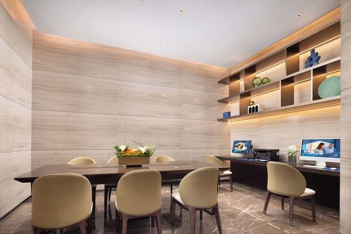 Imagen de los interiores del Hotel Hampton by Hilton Ningde Lithium Electricity Town. Foto 10