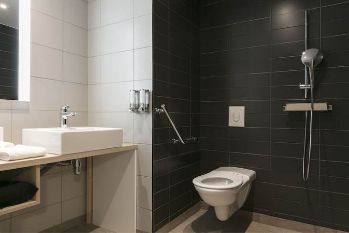 Imagen de la habitación del Hotel Hampton by Hilton Paris Clichy. Foto 6