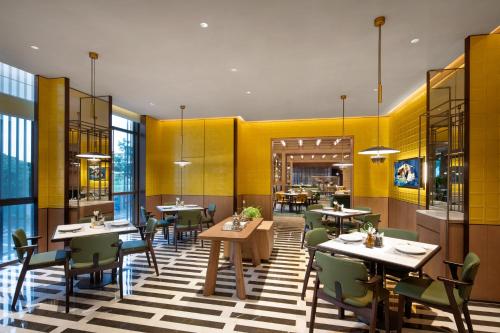 Imagen general del Hotel Hampton by Hilton Shenzhen Futian Port. Foto 5