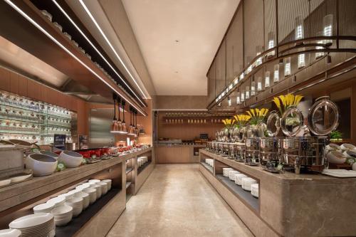 Imagen general del Hotel Hampton by Hilton Shenzhen Futian Port. Foto 6