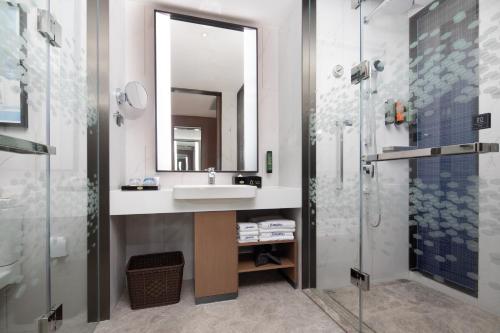 Imagen general del Hotel Hampton by Hilton Shenzhen Longgang Yonghu. Foto 4