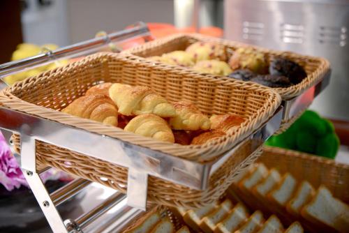 Imagen general del Hotel Hampton by Hilton Shenzhen Longhua Qinghu. Foto 4