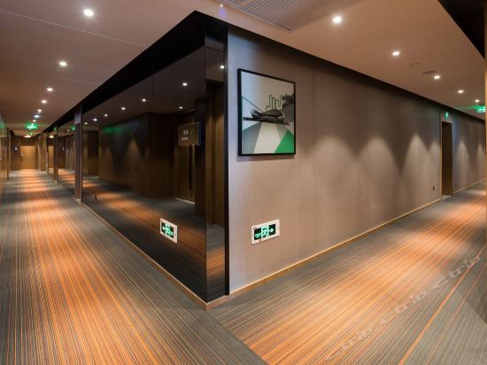 Imagen de los interiores del Hotel Hampton by Hilton Suzhou Xiangcheng. Foto 6