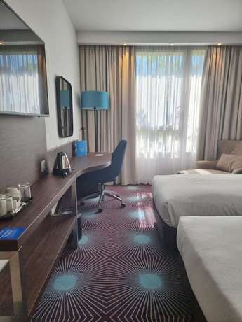 Imagen de la habitación del Hotel Hampton by Hilton Toulouse Airport. Foto 9