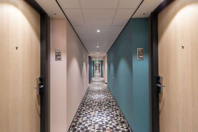 Imagen de los interiores del Hotel Hampton by Hilton Utrecht Central Station. Foto 15