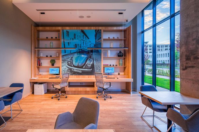 Imagen de los interiores del Hotel Hampton by Hilton Warsaw Mokotow. Foto 17