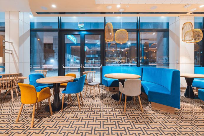 Imagen de los interiores del Hotel Hampton by Hilton Warsaw Reduta. Foto 15