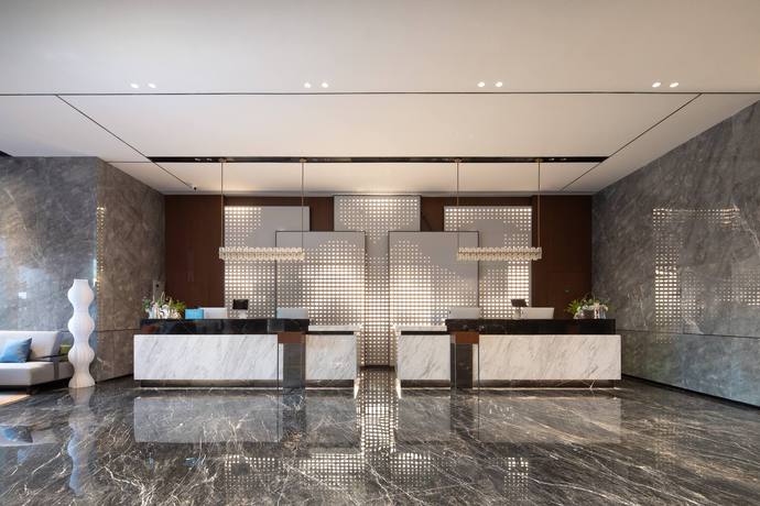 Imagen de los interiores del Hotel Hampton by Hilton Yingtan. Foto 6