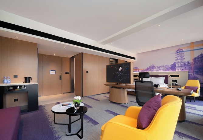 Imagen de la habitación del Hotel Hampton by Hilton Zhangjiajie National Forest Park. Foto 6