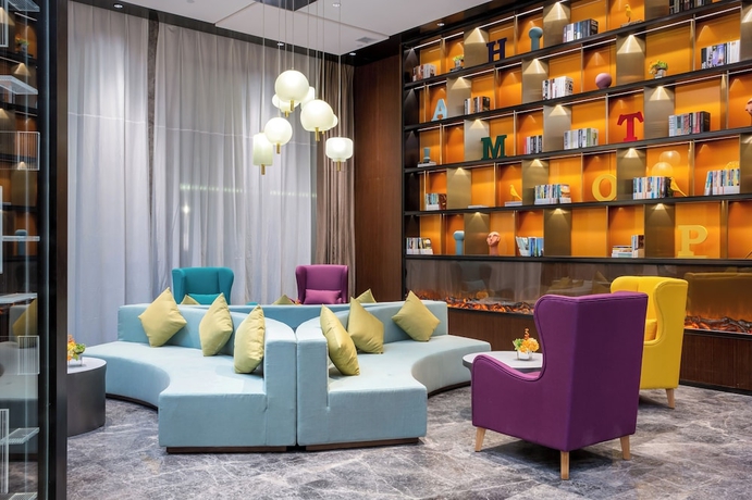 Imagen de los interiores del Hotel Hampton by Hilton Zhangjiajie Tianmen Mountain. Foto 13