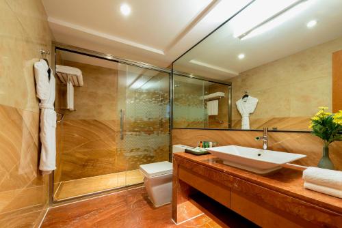 Imagen general del Hotel Hampton by Hilton Zhuhai Gongbei Port. Foto 8