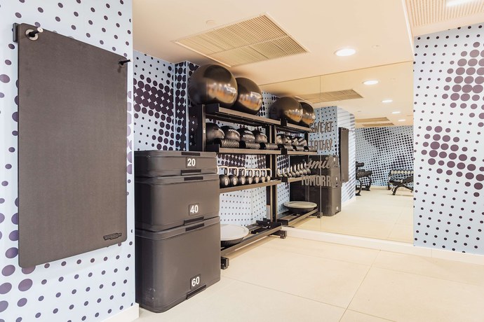 Imagen de los interiores del Hotel Hampton by Hilton Ł&oacute;dź City Center. Foto 17