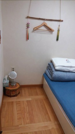 Imagen de la habitación del Hotel Han Guesthouse. Foto 4