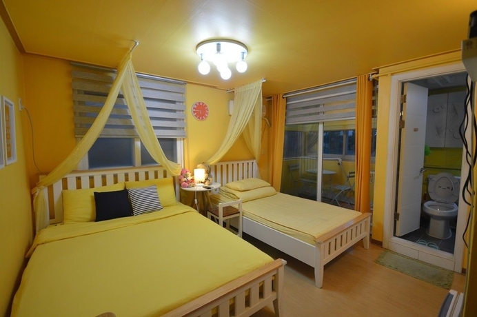 Imagen de la habitación del Hotel Han River Guesthouse. Foto 13