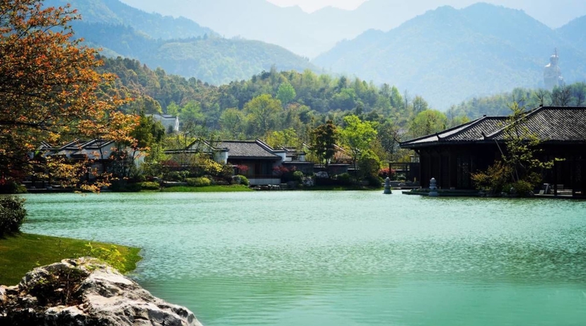 Imagen de los exteriores del Hotel Han Yue Lou Resort And Spa, Jiuhuashan. Foto 18