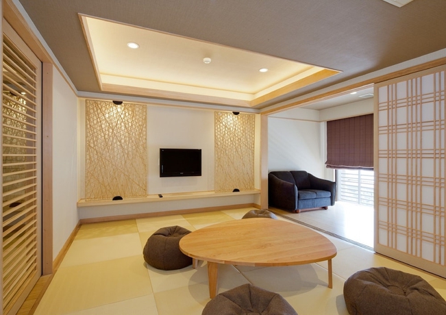 Imagen de la habitación del Hotel Hana Beppu. Foto 4
