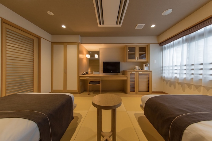 Imagen de la habitación del Hotel Hana Beppu. Foto 9