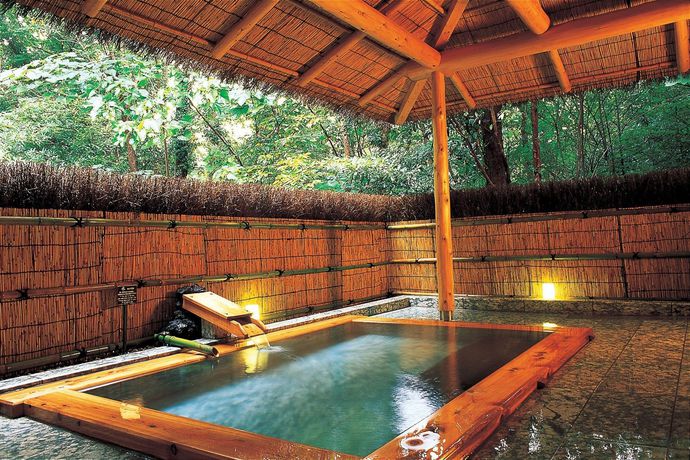 Imagen de la piscina del Hotel Hanafubuki. Foto 16