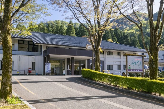 Imagen general del Hotel Hanahasuonnsenn Somayama. Foto 6